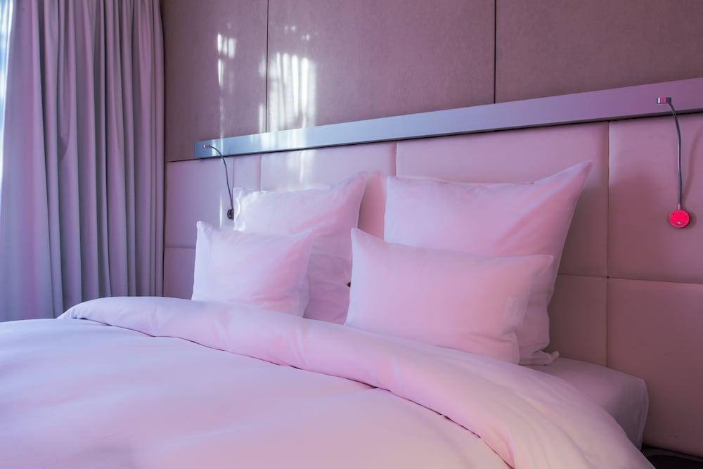 Hotel The Grove Design 4*